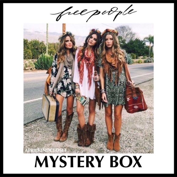 FREE PEOPLE BOHO MYSTERY BOX A2C - Picture 7 of 16
